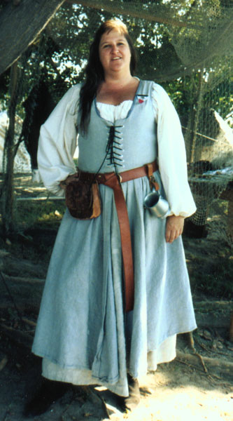 lizzy.jpg (64443 bytes)
